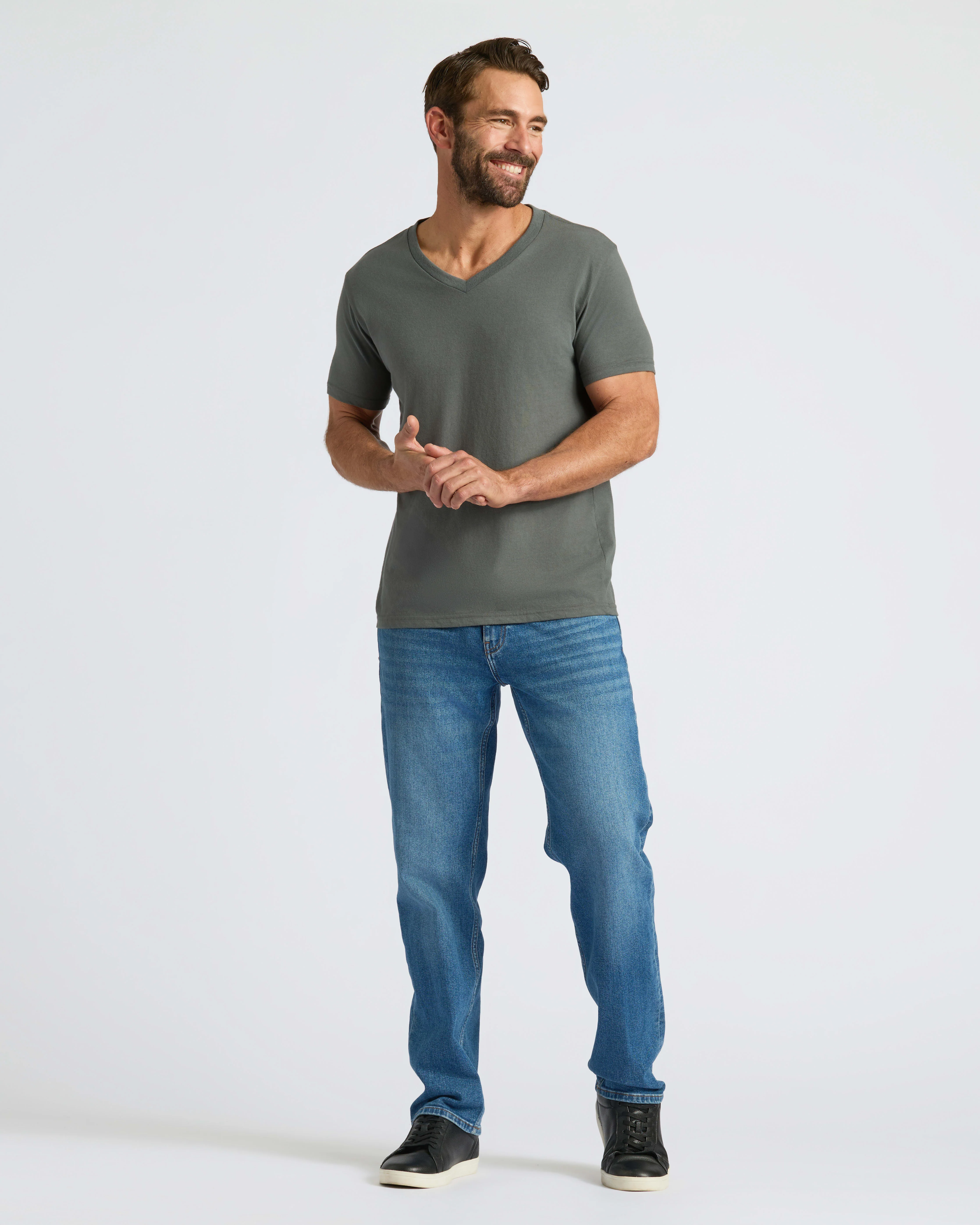 Carbon Classic V-Neck - Image 3