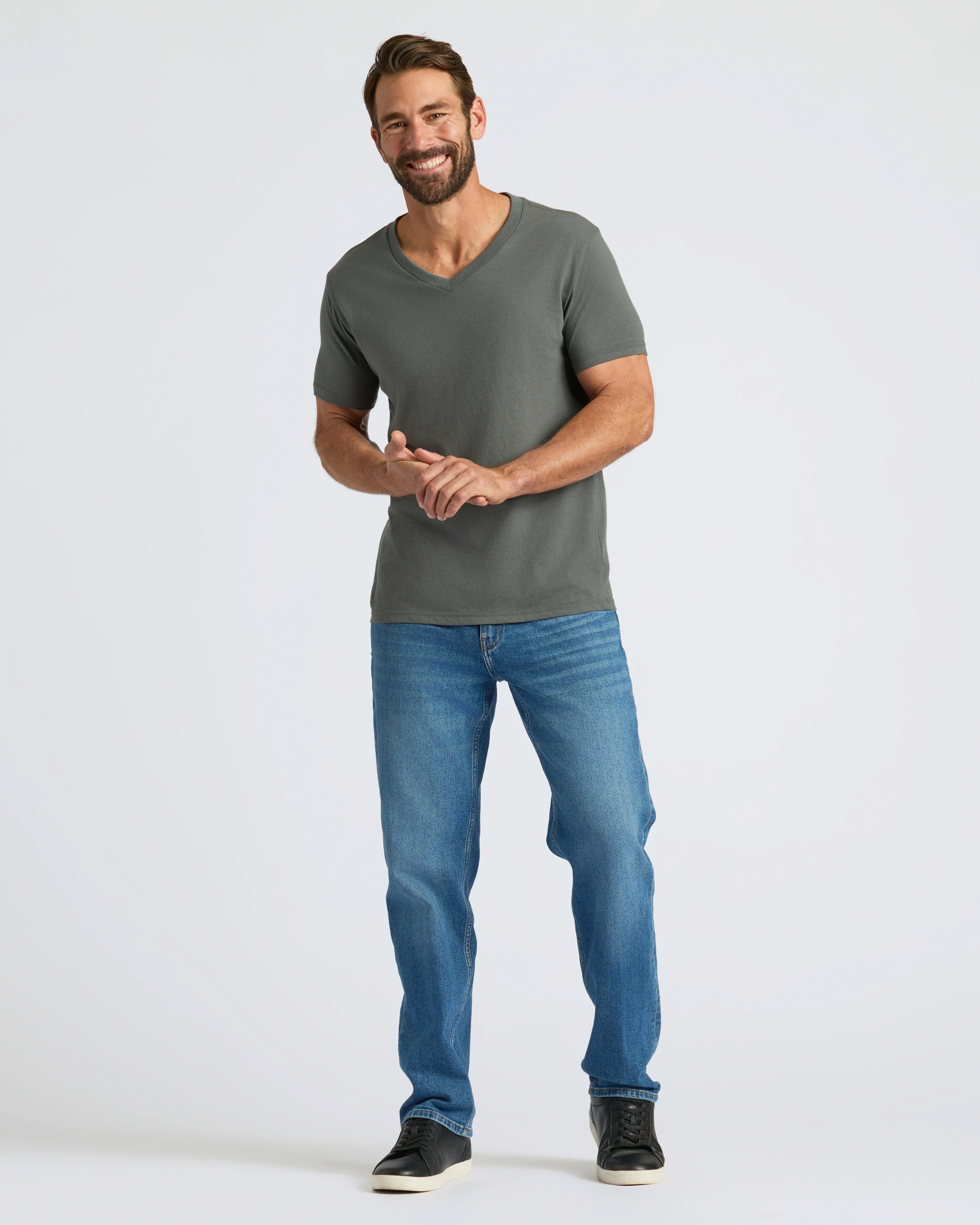 Carbon Classic V-Neck - Image 8