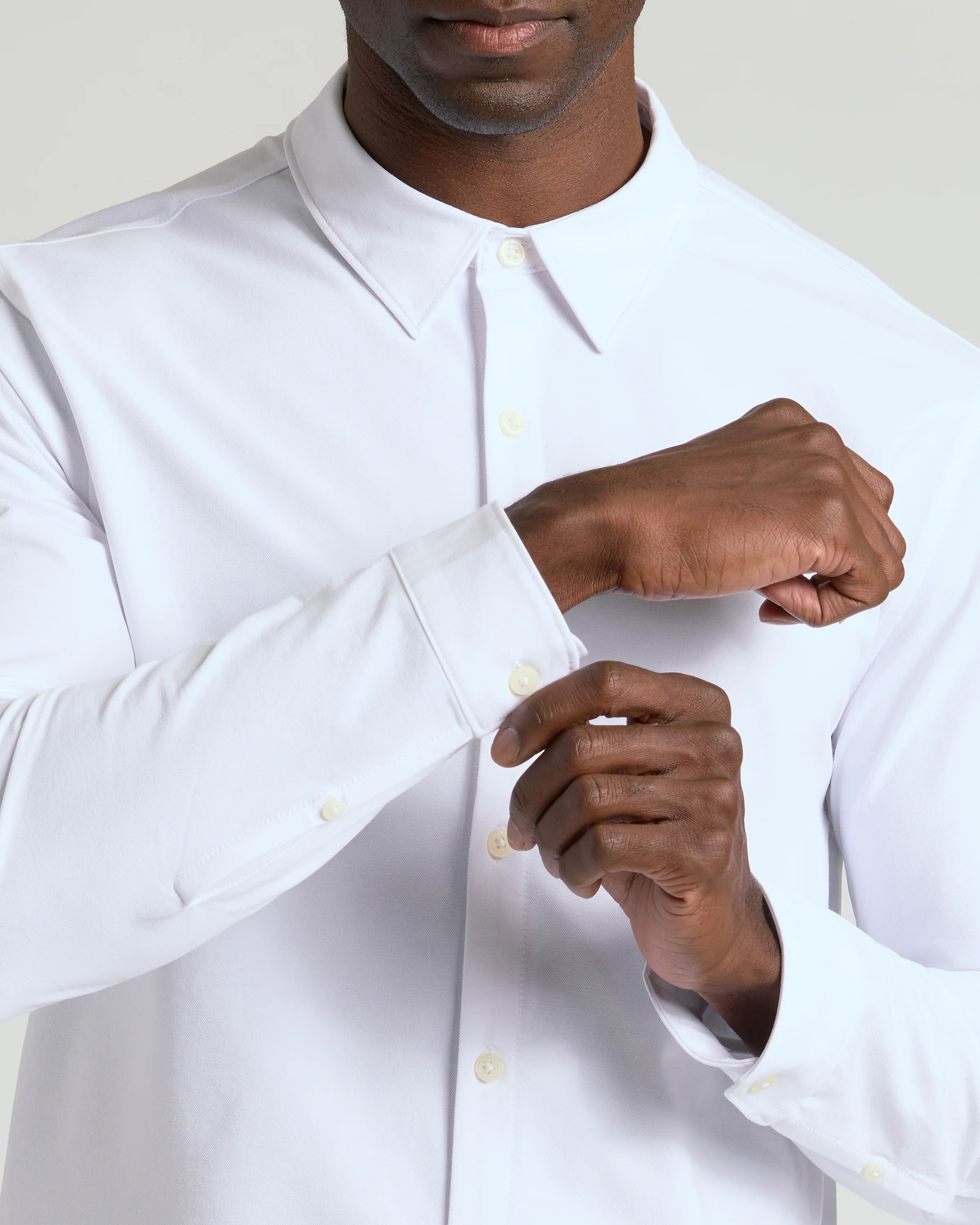 White Stretch Oxford 2.0 - Image 6